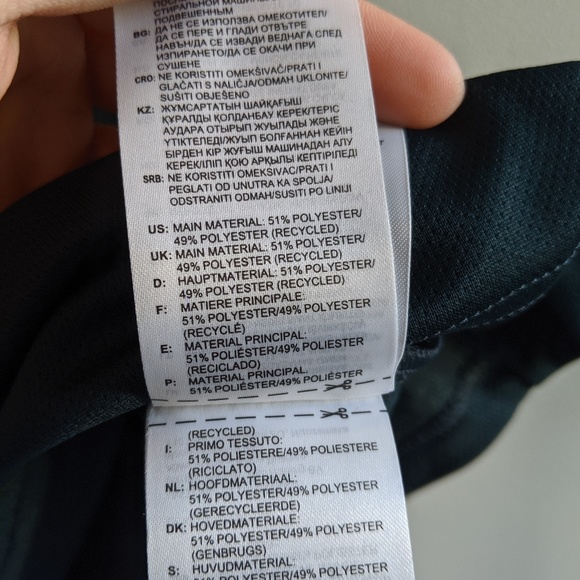 Adidas Real Madrid Away Jersey 2018/19 CG0584 - Picture 3 of 7